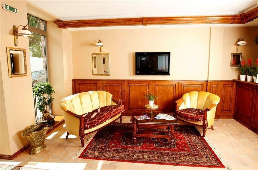 Friedricho Pasazas Hotel Klaipeda Bagian luar foto