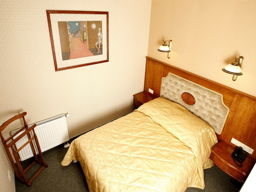 Friedricho Pasazas Hotel Klaipeda Bagian luar foto