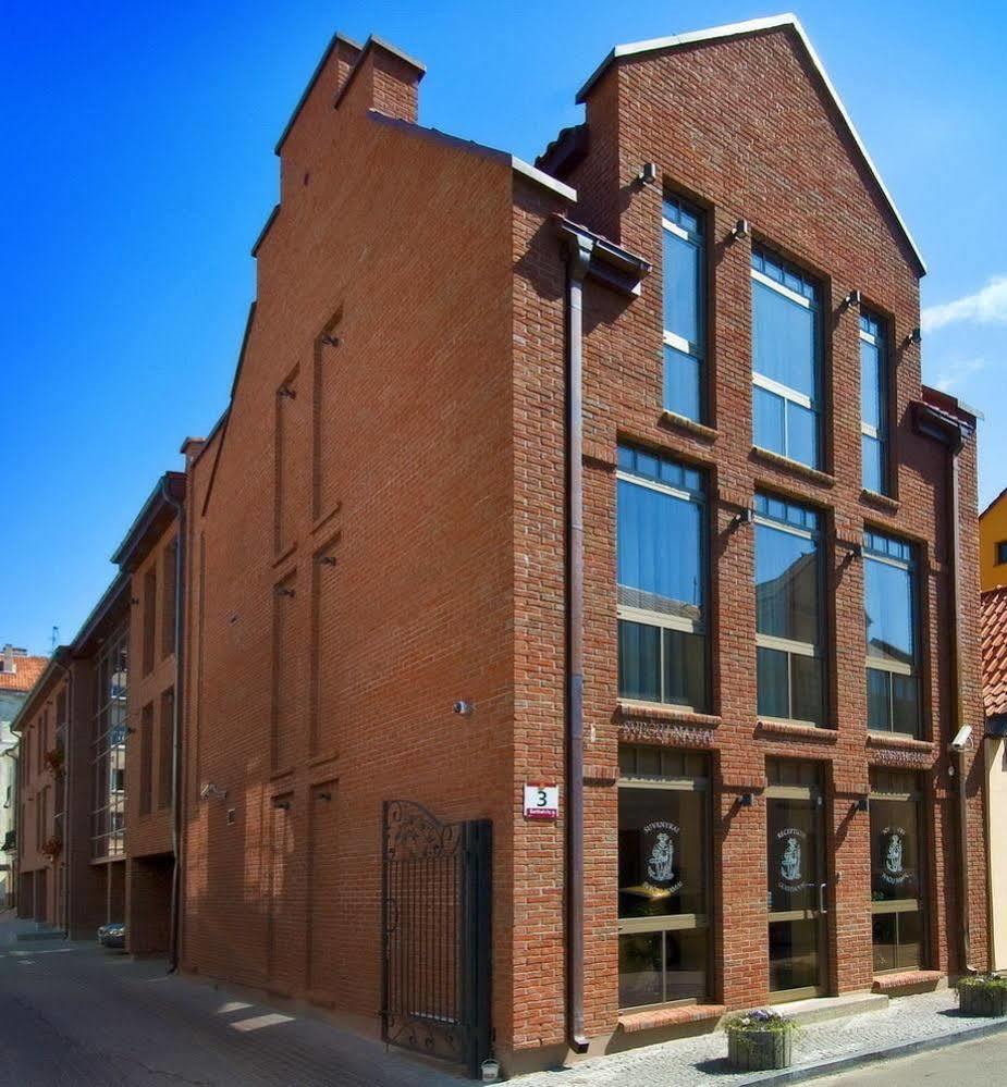 Friedricho Pasazas Hotel Klaipeda Bagian luar foto