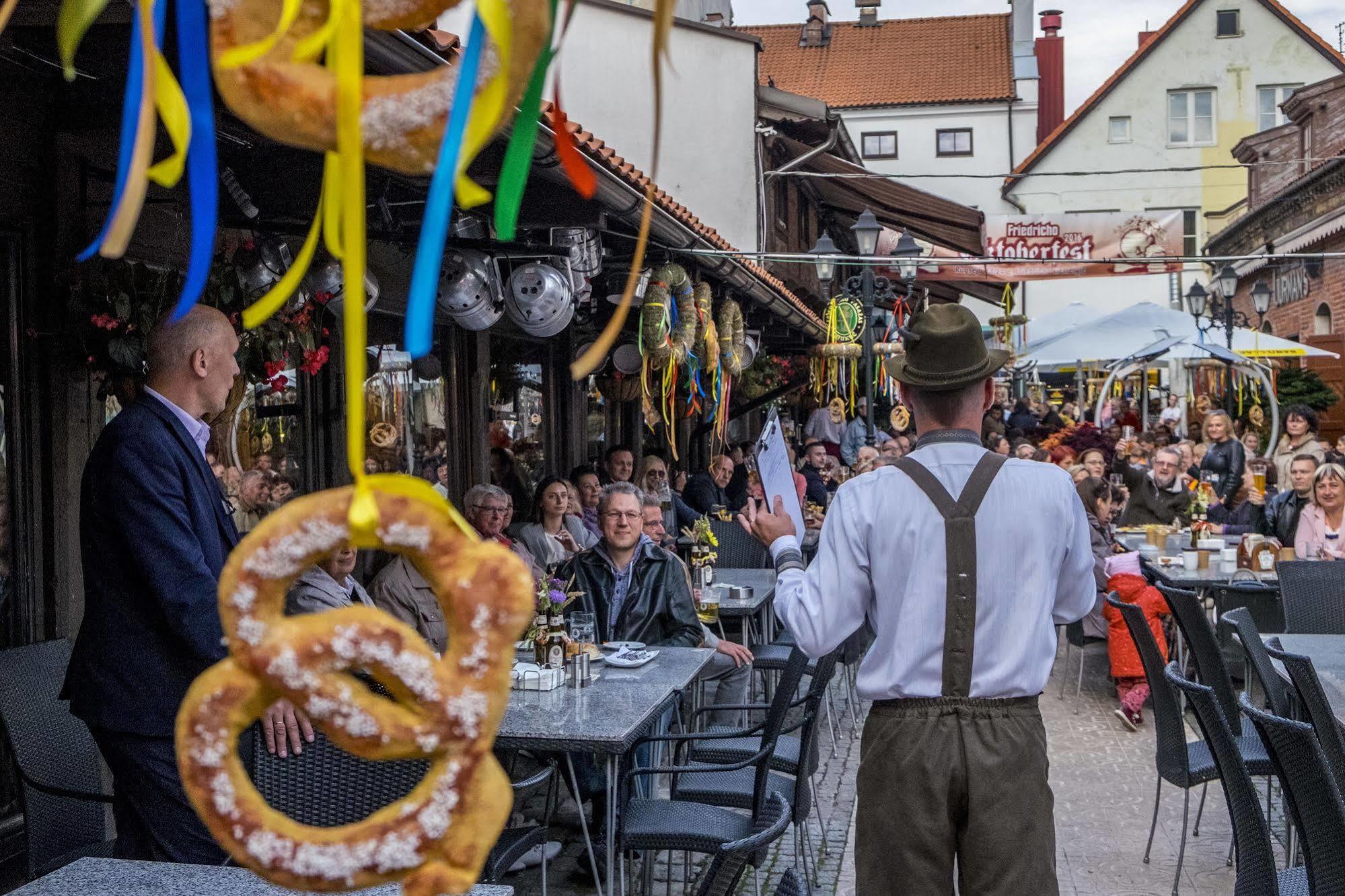 Friedricho Pasazas Hotel Klaipeda Bagian luar foto